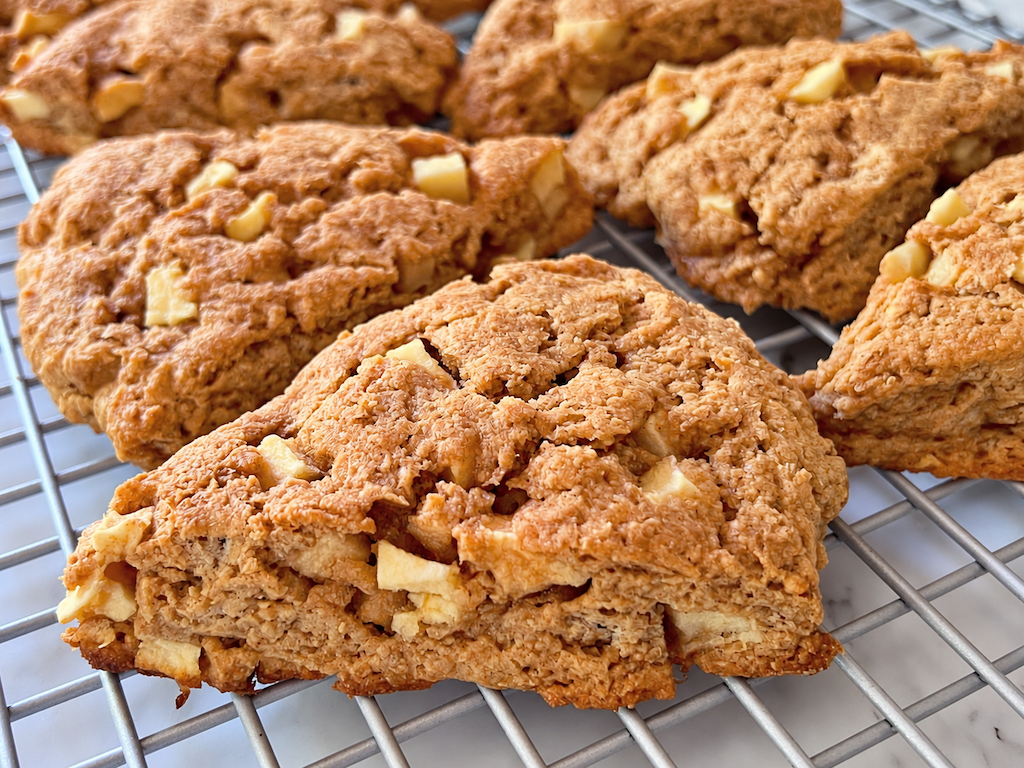 apple scones on a wire rack